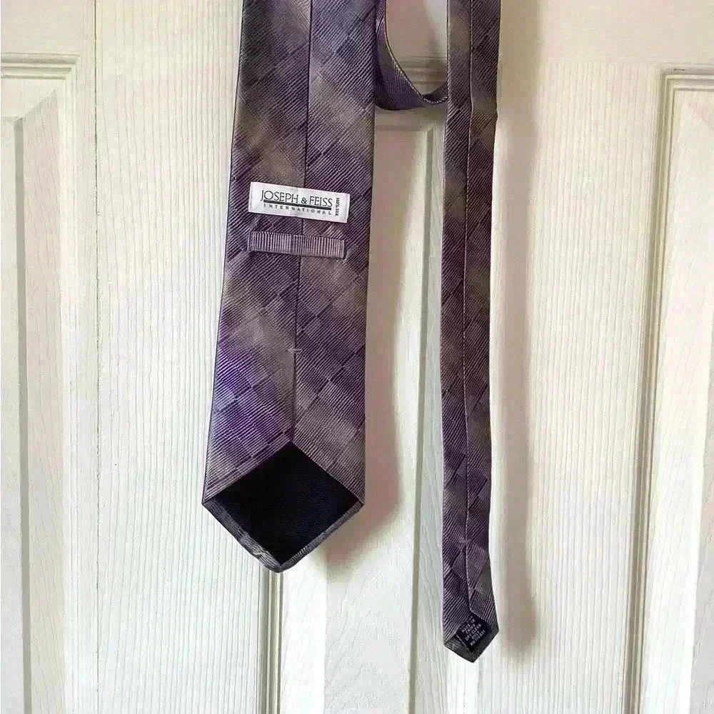Joseph&Feiss  international 100% silk Purple Arrow Necktie